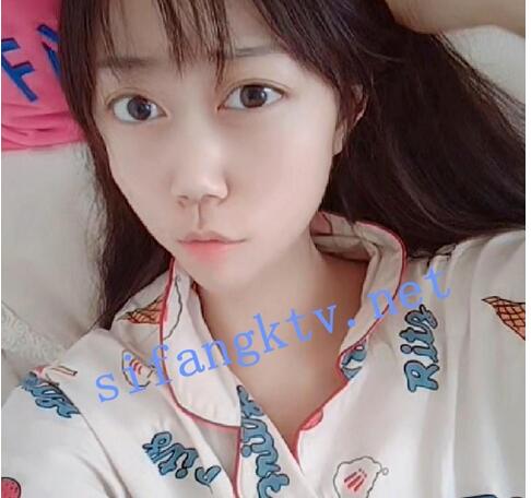 ❤️良家学妹巨乳小姐姐安米米一对一，看着很羞涩 非常会