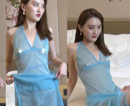 【PANS重磅】人气女神【狐狸】最新无LOGO 大尺度 透点露穴