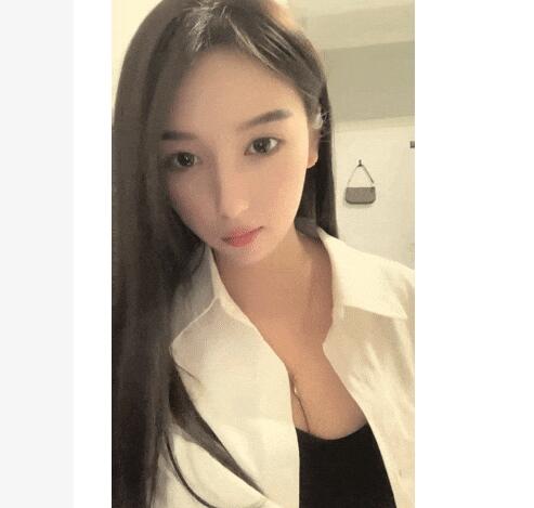 ♈ ♈ ♈明星脸，几万粉丝的小网红，【偷走一头猪】，清秀女神~长腿骚舞~道具黑牛~逼会下蛋，走在街上回头率肯定高~~~ ~ ~~~~~~~~~~~~~~~~~ ~ ~~ ~~！~♈ ♈ ♈撸管佳作