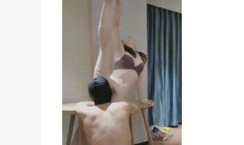 ❤️艺校舞蹈生❤️青春极品舞蹈生 掰开双腿一字马 舞蹈生的大长腿和白袜又纯又欲 娇小身材紧实饱满