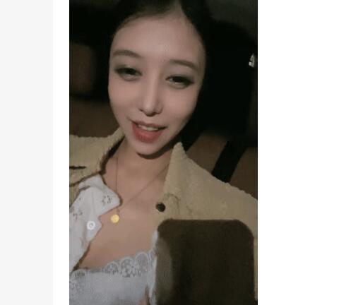 极品尤物模特女神！夜晚驾车路边车震！掏出炮友屌吸吮，肥穴美穴跳蛋自慰，骑上来深插爆操