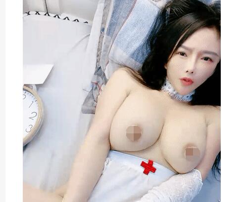 新人下海大奶妹！仰视视角炮友自慰！快速档抽插粉穴，两个奶子一晃一晃，操的我好爽娇喘呻吟不断