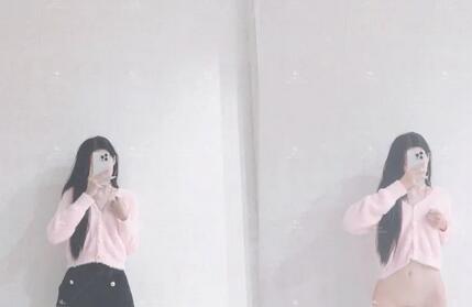 《宅男✅精品✅福利》⭐青春无敌⭐金主高价定制推特极品长腿骨感美白皙女神【柠檬汽水】私拍~各种代表性裸舞私处展示