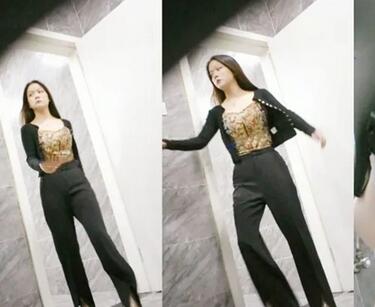 写字楼女厕一连3次拍到同一个美女来尿尿她的B可真美