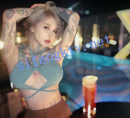 颜值巅峰白富美 Sexy chloe (龙猫夫妇) 2023最新福利