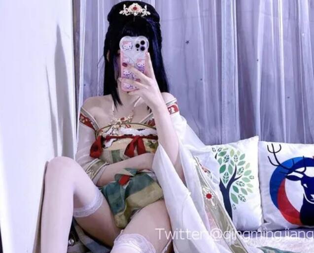 【网红❤️推特少女】小青茗✨ 唯美唐装古风下的美妙胴体 性感白丝珍珠内裤 现代和古代的画风碰撞 阳具抽插高潮