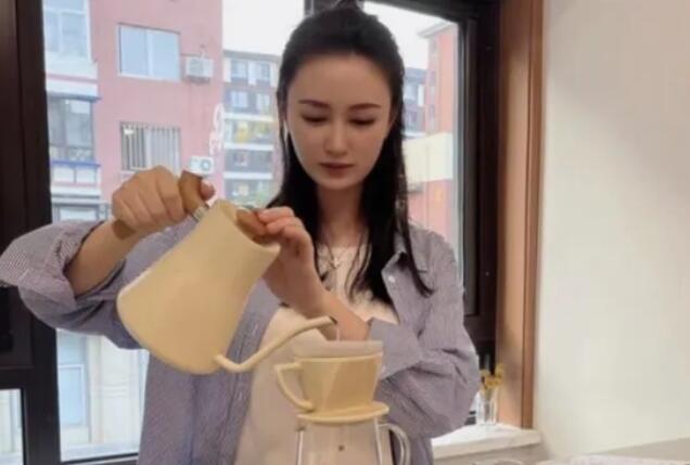 ㊙️超震撼听觉盛宴来袭㊙️高品质㊙️偷听叫床y语大放送 感受最真实叫床 高潮呐喊 直击心灵 大学生初尝禁果的释放