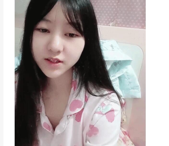 新人下海文静小姐姐！应要求秀一波！毛毛杂乱超粉嫩，轻轻揉搓阴蒂，y水不断流出，水嫩多汁