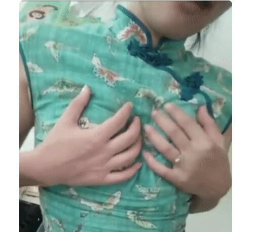 快手：龙江四姐 `♈ 风韵少妇，身材扭一扭，黄瓜乳交，露出bi观看