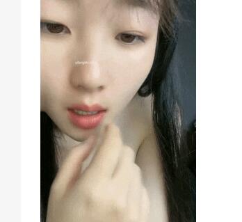 ⭐⭐⭐正宗学妹~【xiao白兔】微胖有肉感~宿色全裸~道具~赚钱，清冷系小仙女，身材真不错，粉嘟嘟想插入~~~ ~ ~~~~~~~~~~~~~~~~~ ~ ~~ ~~！~⭐⭐⭐撸管佳作