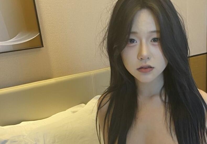 防》♏极品萝莉♏娇小可爱嫩妹婉婉 大尺度私拍套图+4K花絮