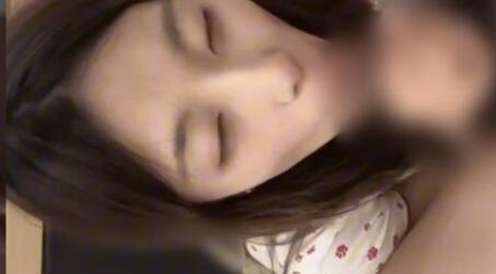 【重磅】顶级大神约啪超美清纯小女友 最新2期身材颜值一流