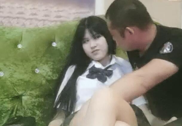 【KTV歌厅探花超大合集】KTV包厢里开开心心唱歌打炮， 被金主大哥用火车便当式爆操AI增强➕原版大合集 157V/151G