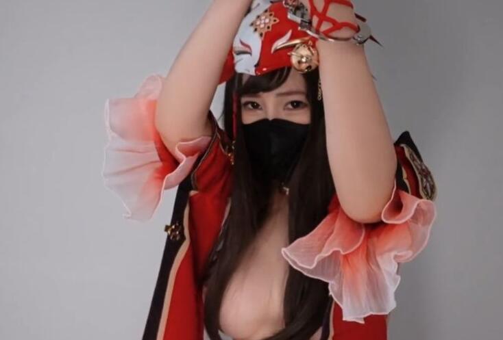 ❤️小小Q｜羞耻露出 花火被绑调教椅,被假肉棒玩弄到高潮
