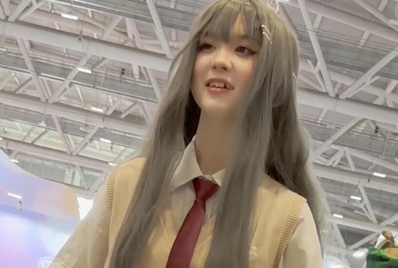 【KFC】JK制服学生妹和闺蜜逛展·黑色丝袜白色蕾丝内内前后CD